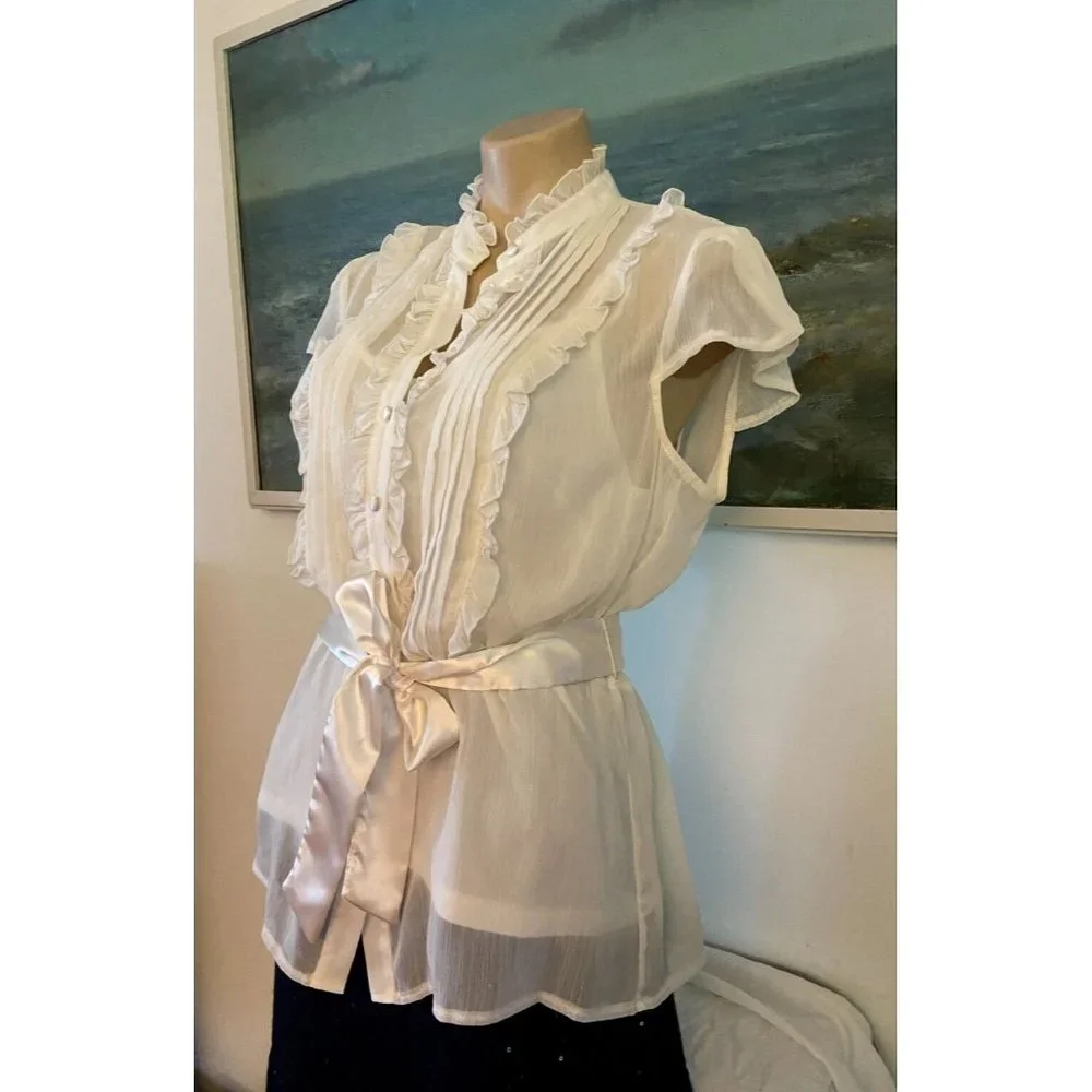 🌱   pretty creamy white lace Blouse women’s top matching silky cami NEW - Picture 4 of 14